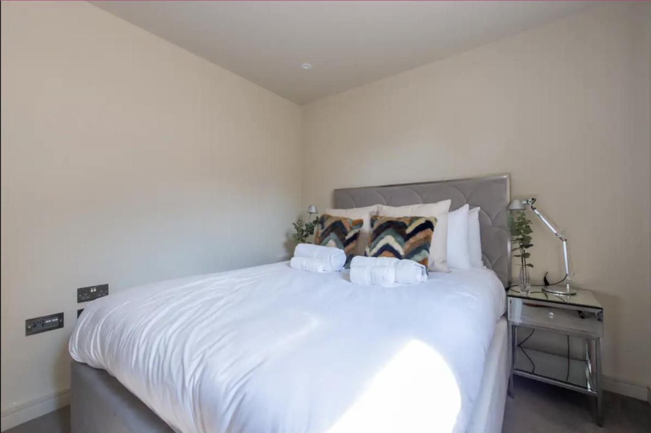 2Bd, 2Ba Urban Oasis Chcl F4 Apartment Chigwell ภายนอก รูปภาพ