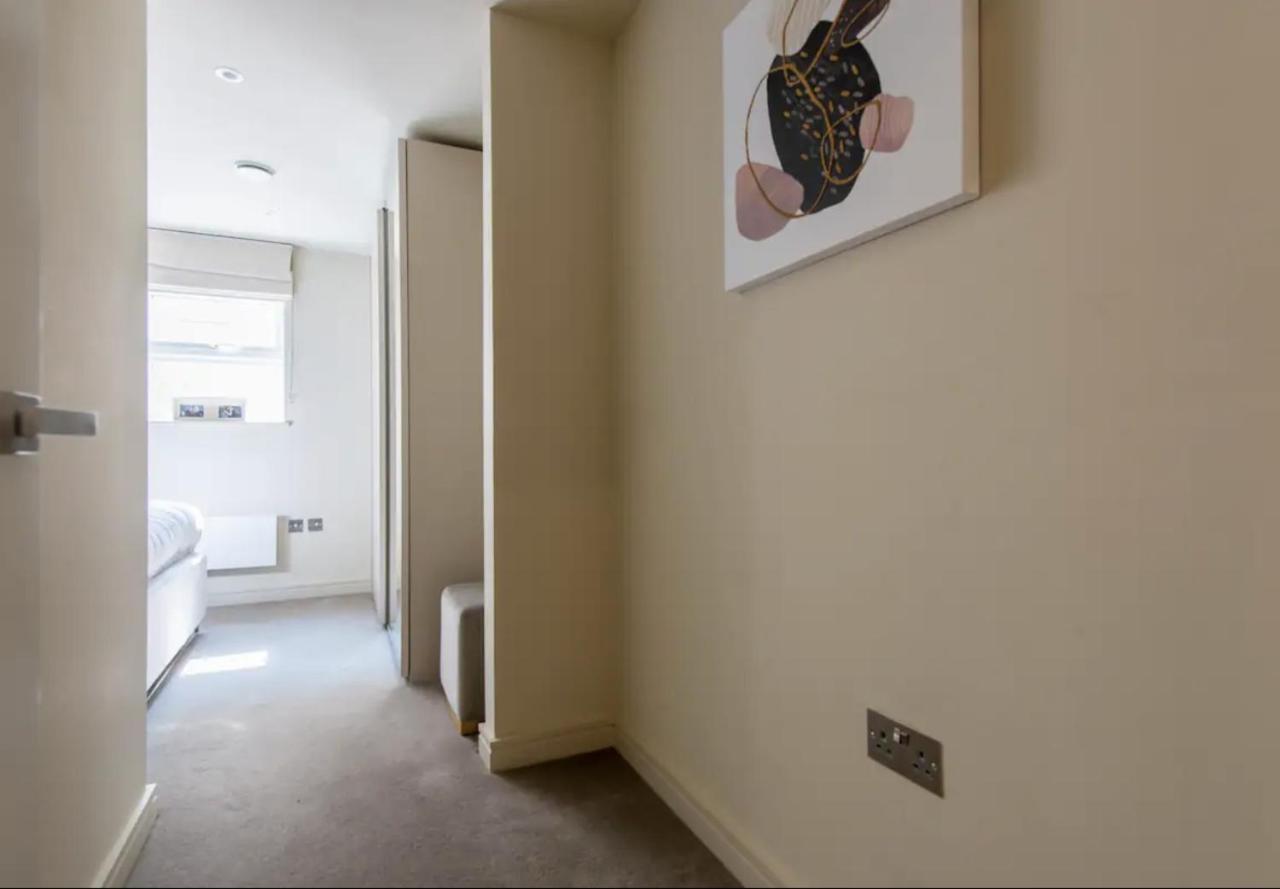2Bd, 2Ba Urban Oasis Chcl F4 Apartment Chigwell ภายนอก รูปภาพ